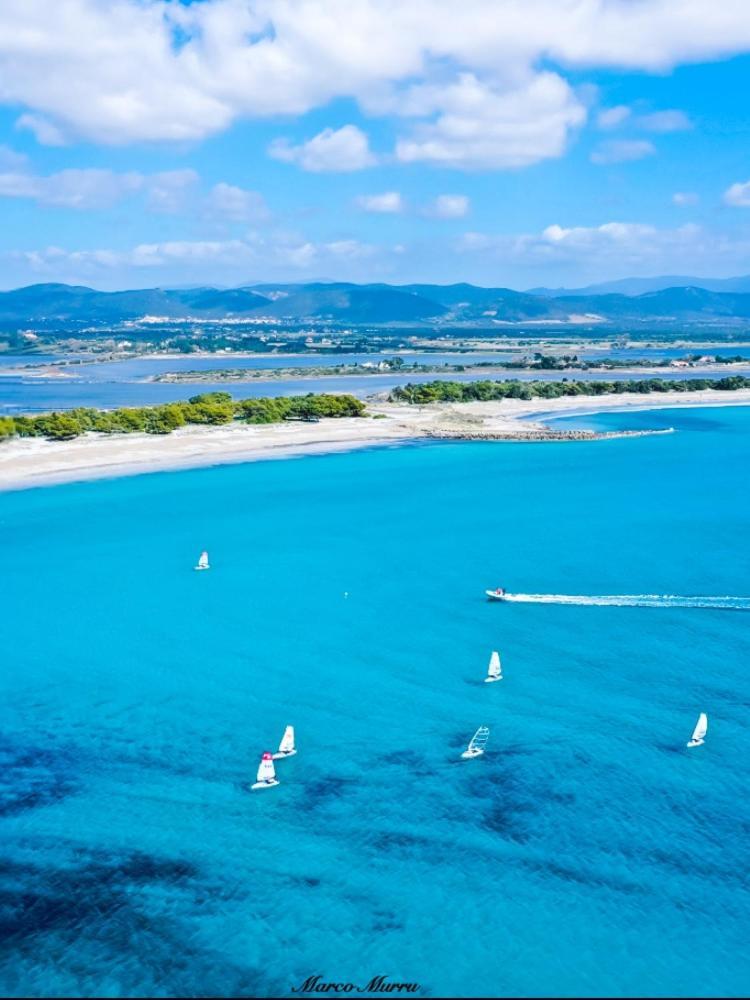 Case Vacanze "Bianco Mare" Porto Pino Exteriér fotografie
