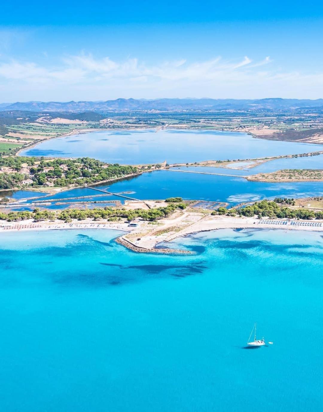 Case Vacanze "Bianco Mare" Porto Pino Exteriér fotografie