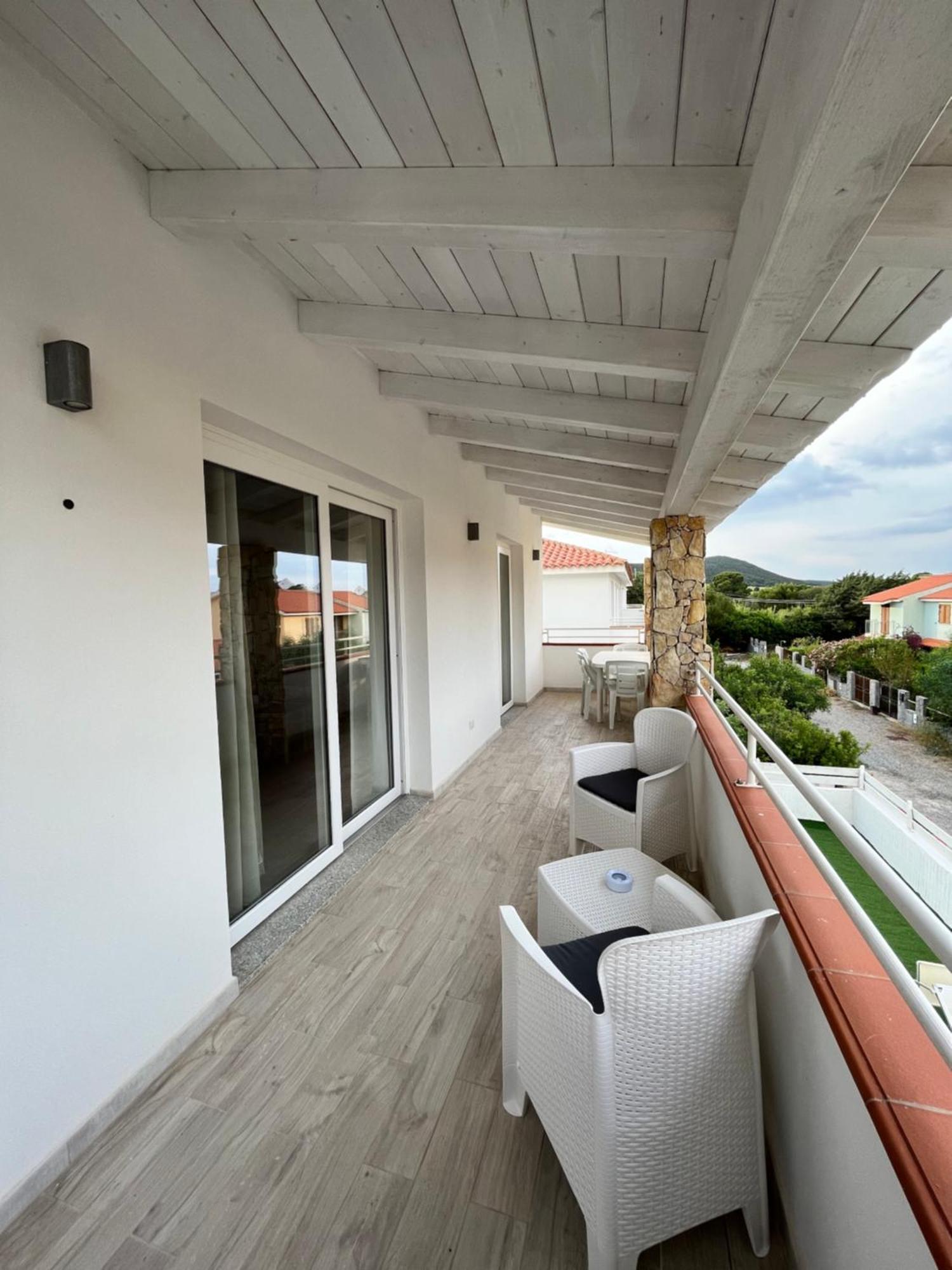 Case Vacanze "Bianco Mare" Porto Pino Exteriér fotografie