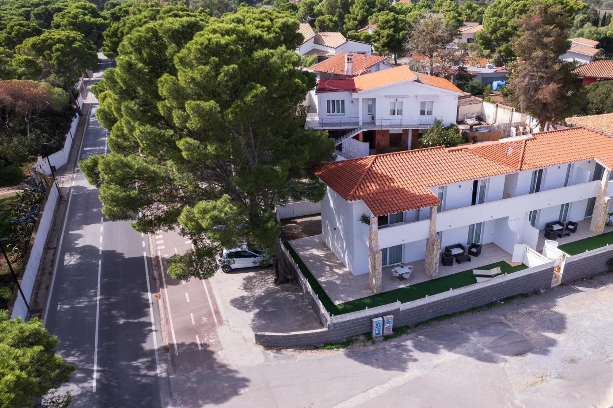 Case Vacanze "Bianco Mare" Porto Pino Exteriér fotografie